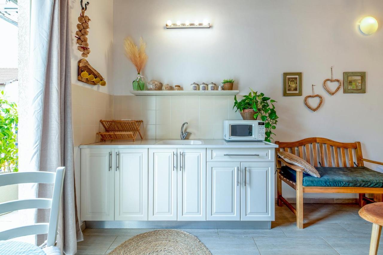 רז אירוח ברמה Villa Qaşrīn Dış mekan fotoğraf